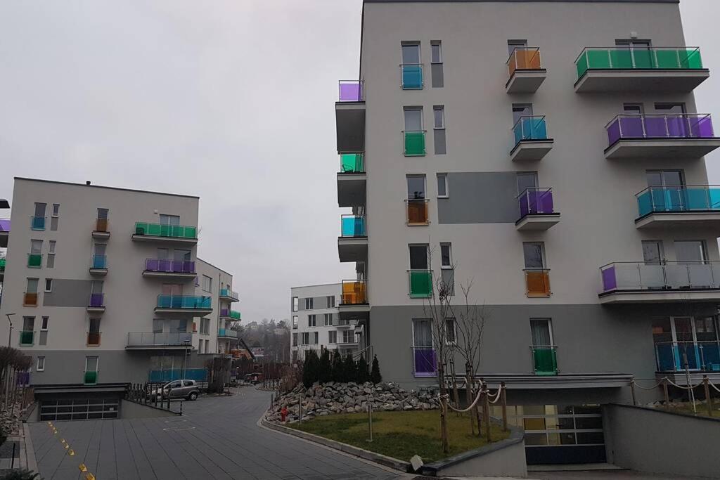 Apartament Nowoczesny Komfortowy Kustronia Z Garazem Balkonem Wanna Бельсько-Бяла Екстер'єр фото