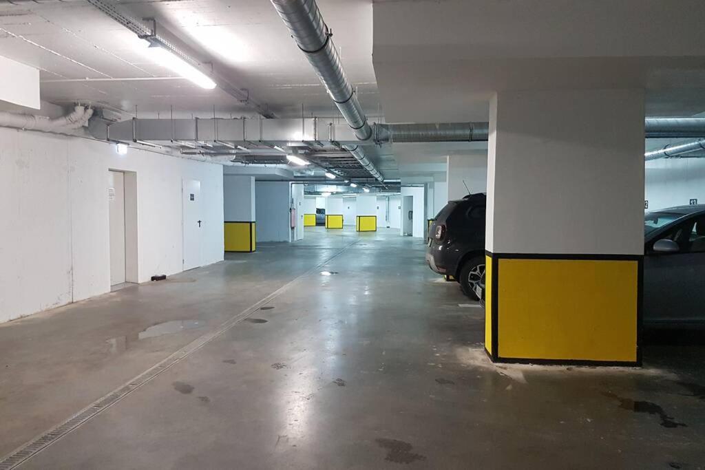 Apartament Nowoczesny Komfortowy Kustronia Z Garazem Balkonem Wanna Бельсько-Бяла Екстер'єр фото