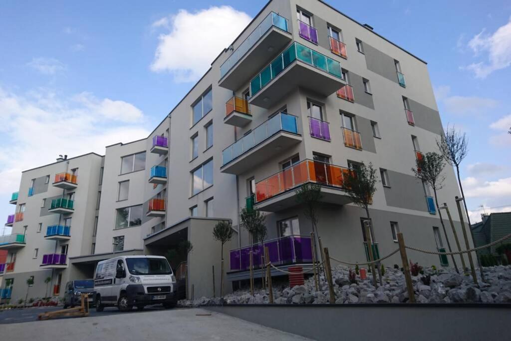 Apartament Nowoczesny Komfortowy Kustronia Z Garazem Balkonem Wanna Бельсько-Бяла Екстер'єр фото