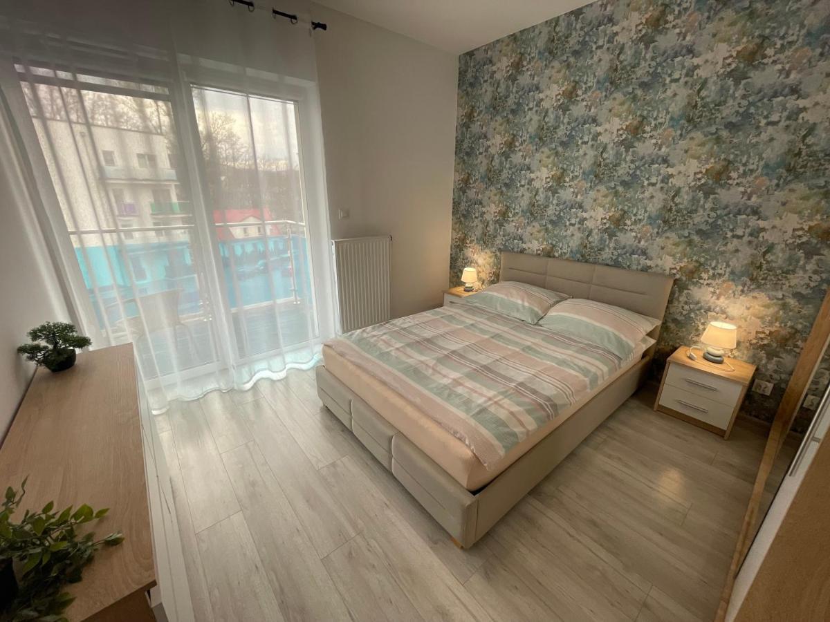 Apartament Nowoczesny Komfortowy Kustronia Z Garazem Balkonem Wanna Бельсько-Бяла Екстер'єр фото